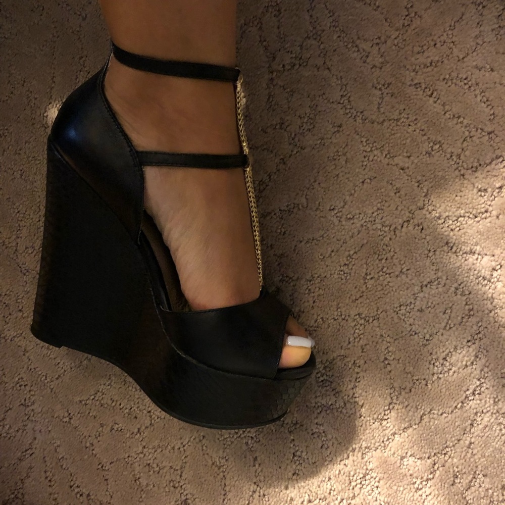 Wedge Aldo shoes